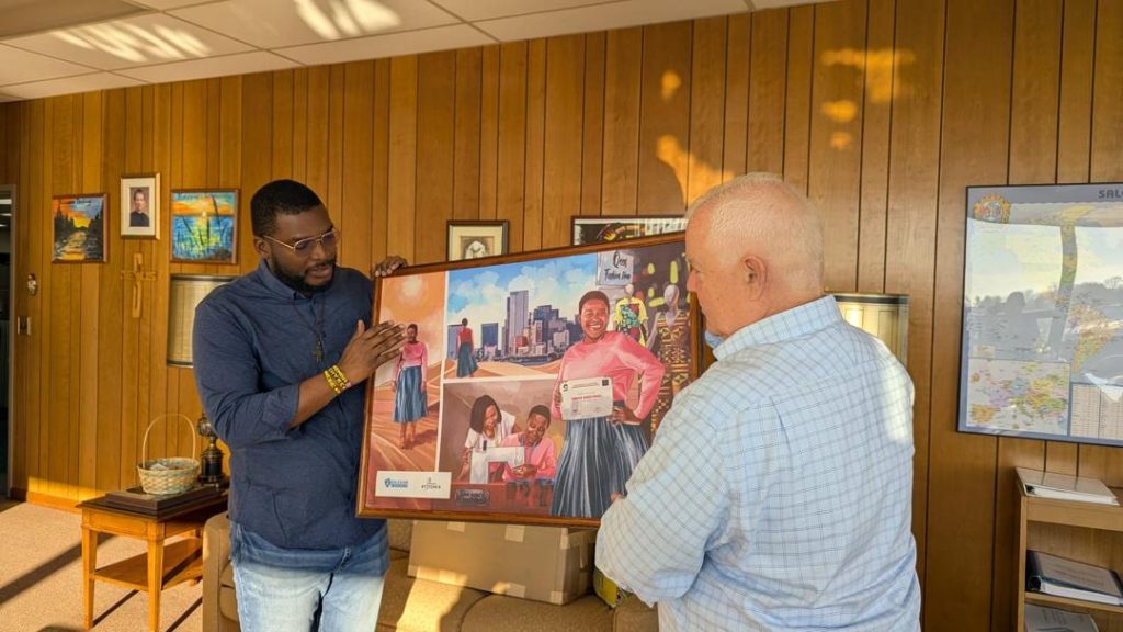 Presentation of a painting to New Rochelle